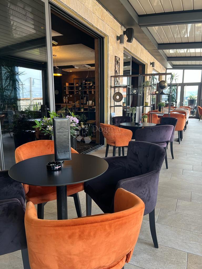 Albergo Senj, 1.150m2