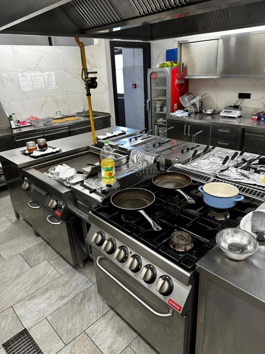 Albergo Senj, 1.150m2