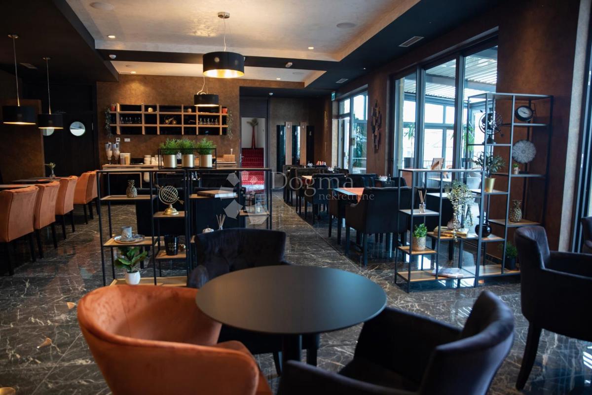 Albergo Senj, 1.150m2