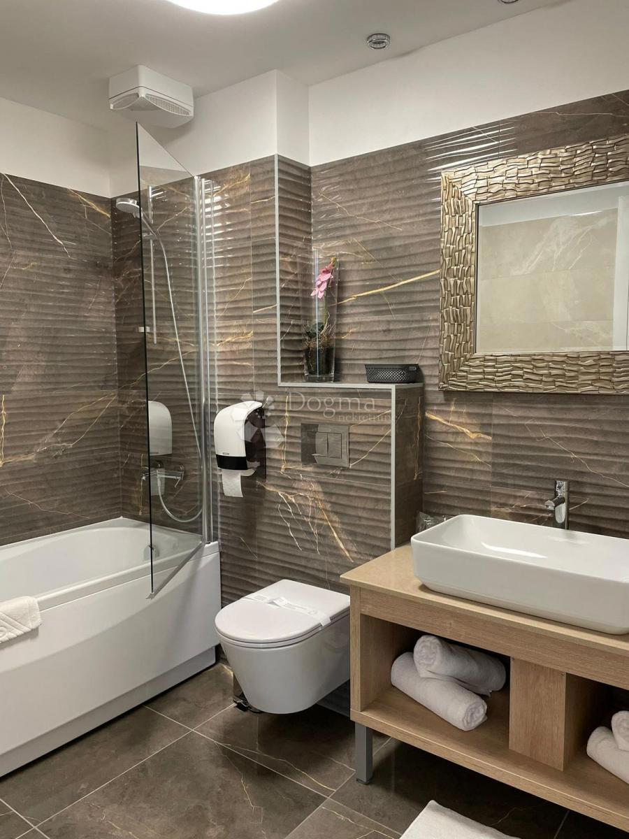 Albergo Senj, 1.150m2