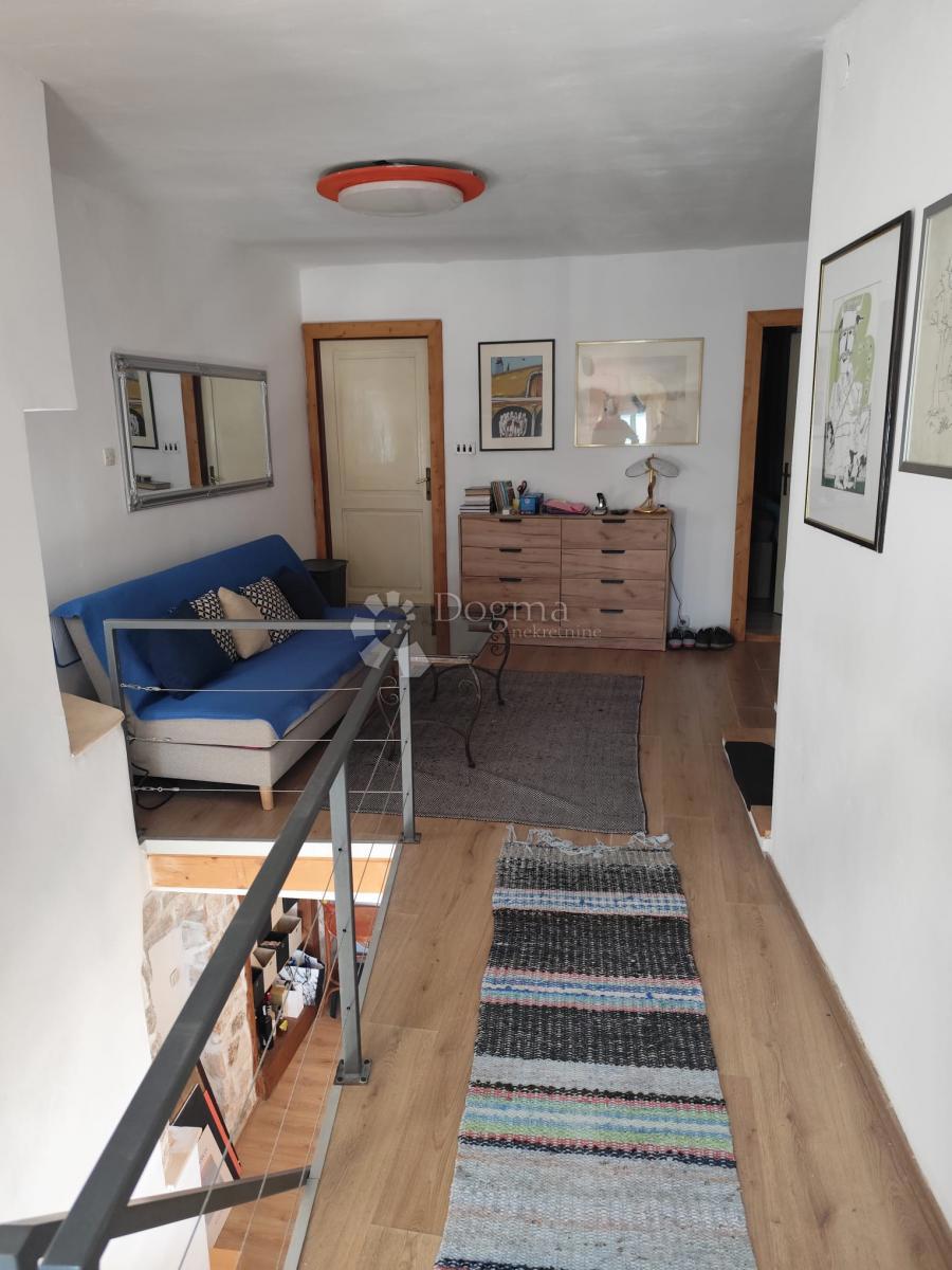 Allogio Dolac, Šibenik, 150m2