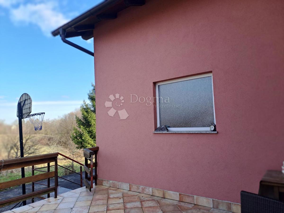 Casa Gvozd, 245,41m2