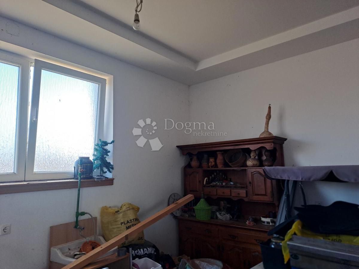 Casa Gvozd, 245,41m2