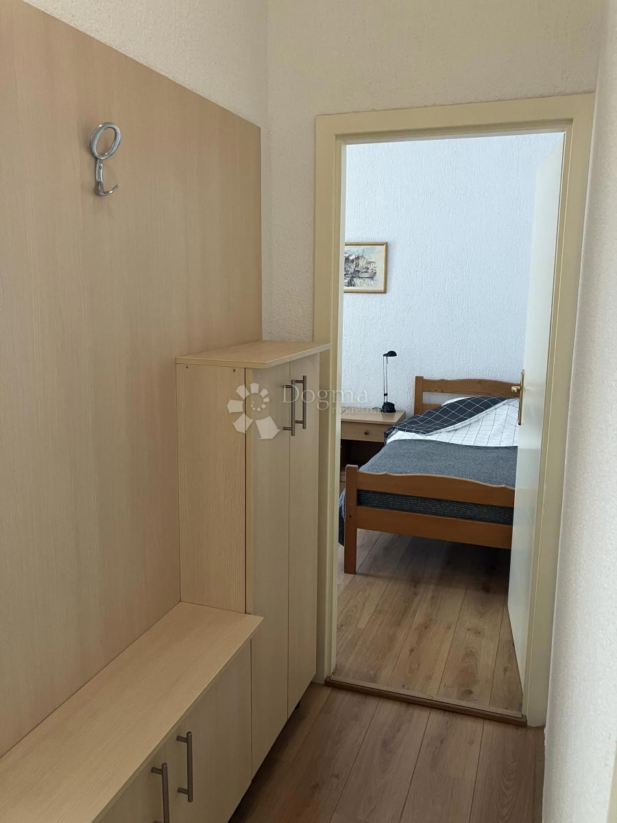 Allogio Školjić, Rijeka, 29,18m2