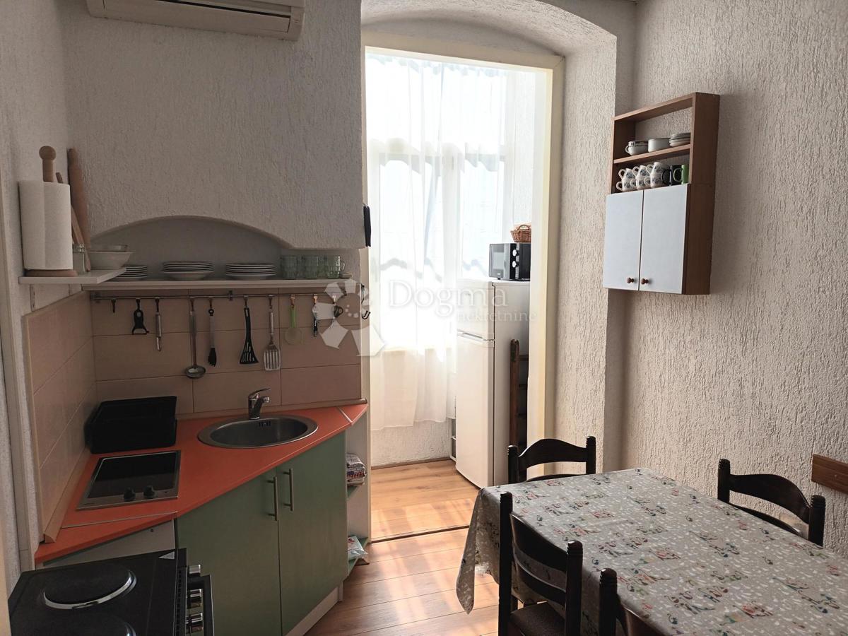 Allogio Školjić, Rijeka, 29,18m2