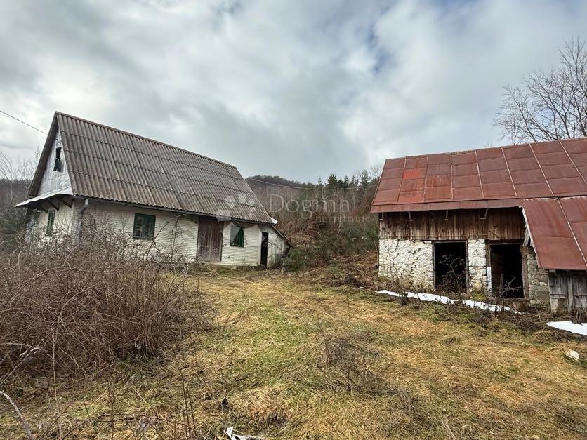 Casa Donje Pazarište, Gospić - Okolica, 100m2