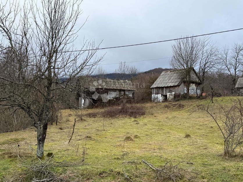 Casa Donje Pazarište, Gospić - Okolica, 100m2