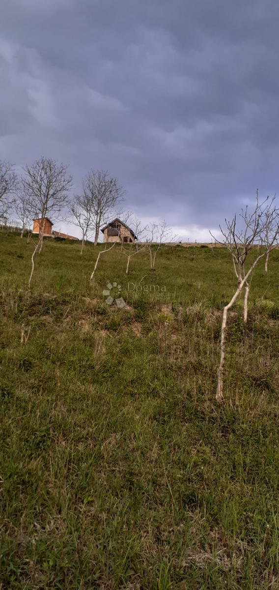 Terreno edificabile Velika Erpenja, Veliko Trgovišće, 8.518m2