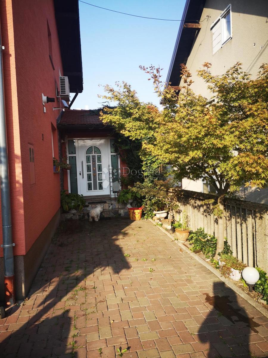 Casa Gornje Vrapče, Črnomerec, 250m2