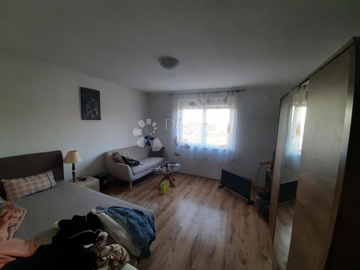 Casa Gornja Bistra, Bistra, 208m2