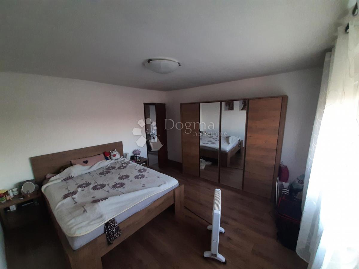 Casa Gornja Bistra, Bistra, 208m2