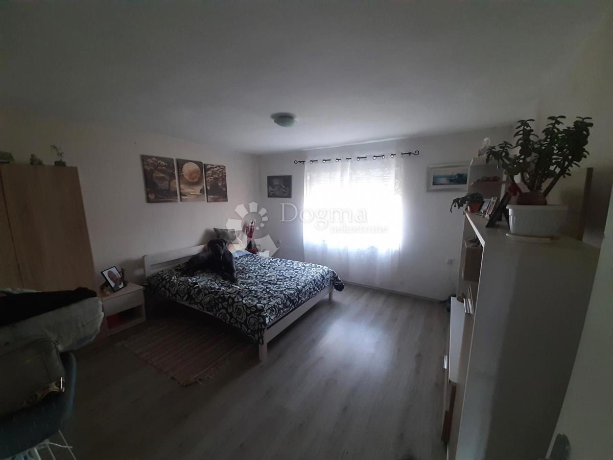 Casa Gornja Bistra, Bistra, 208m2