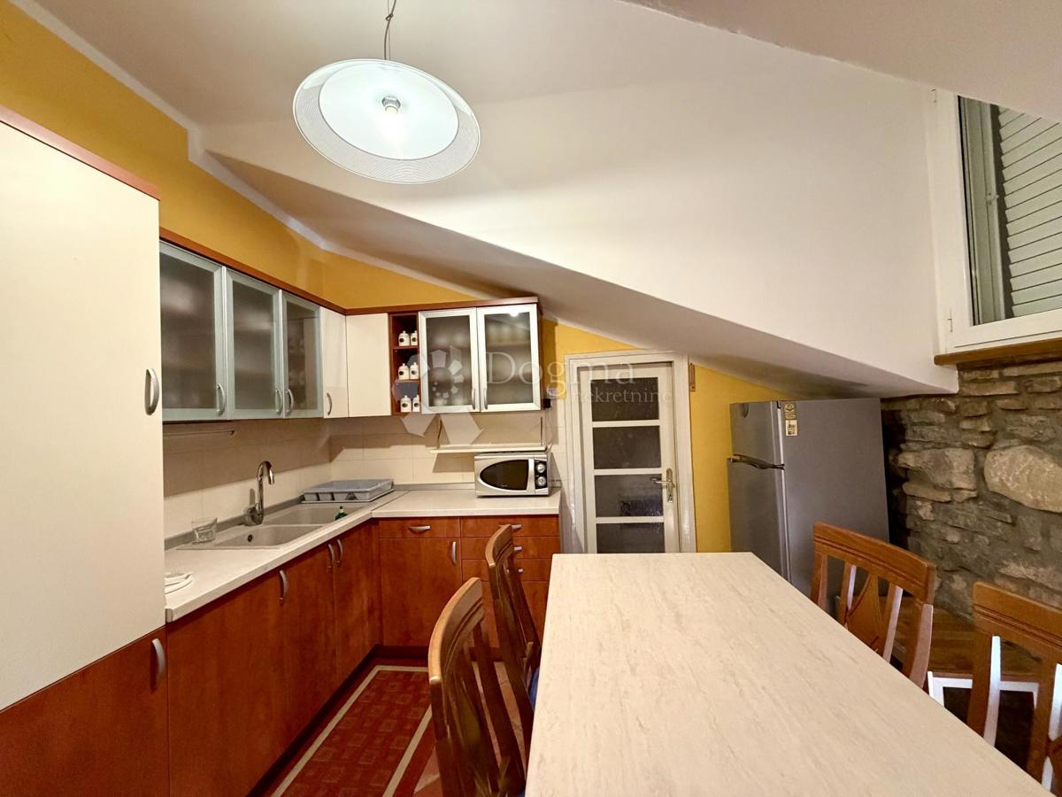 Allogio Centar, Rijeka, 58m2