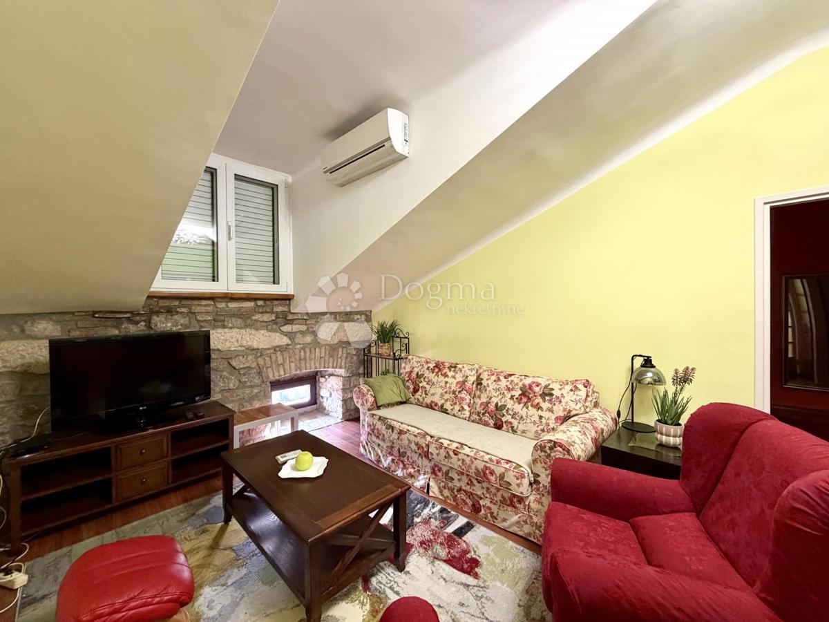 Allogio Centar, Rijeka, 58m2