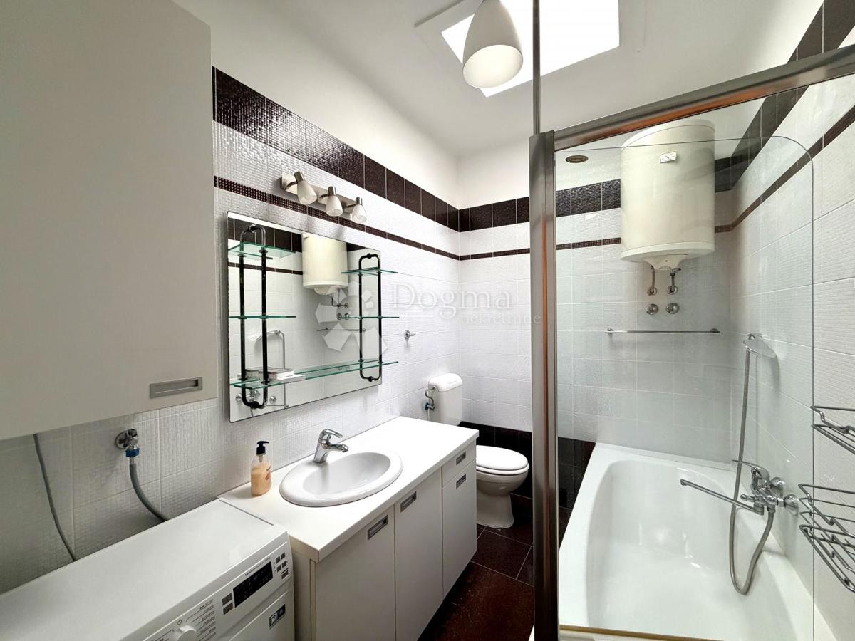 Allogio Centar, Rijeka, 58m2