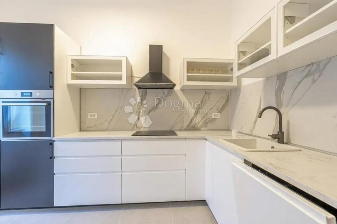 Allogio Belveder, Rijeka, 90,23m2