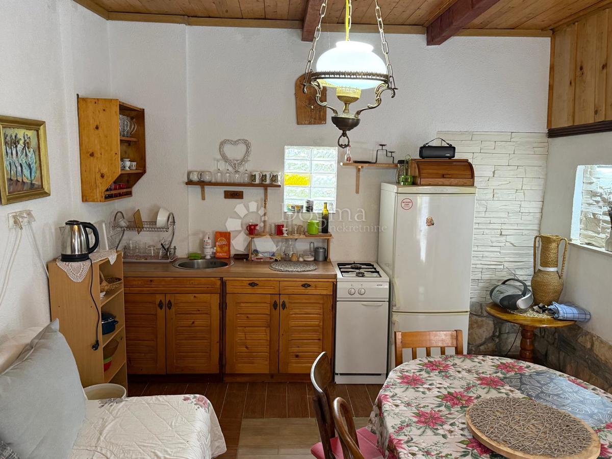 Casa Brušane, Gospić - Okolica, 100m2