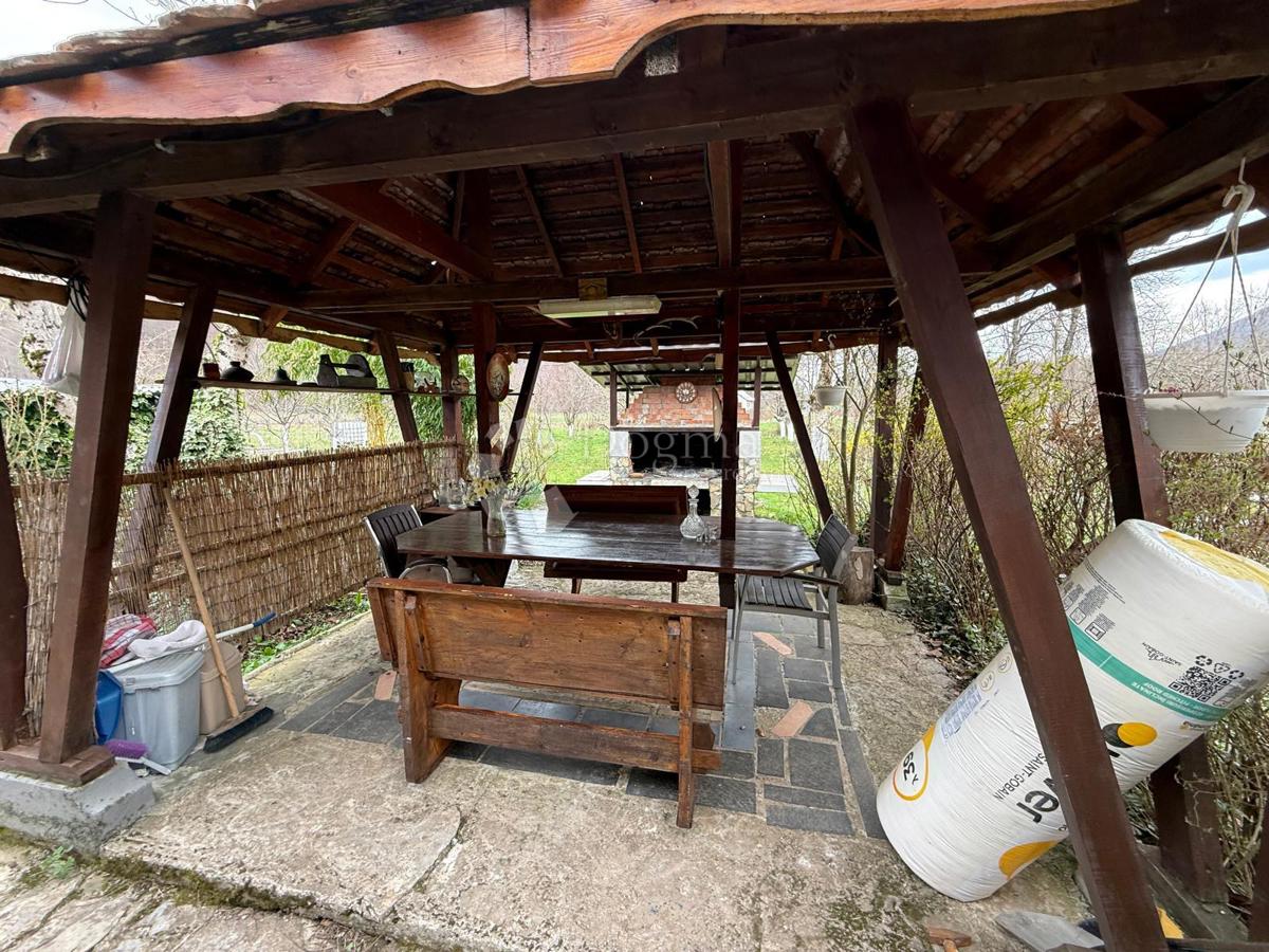 Casa Brušane, Gospić - Okolica, 100m2