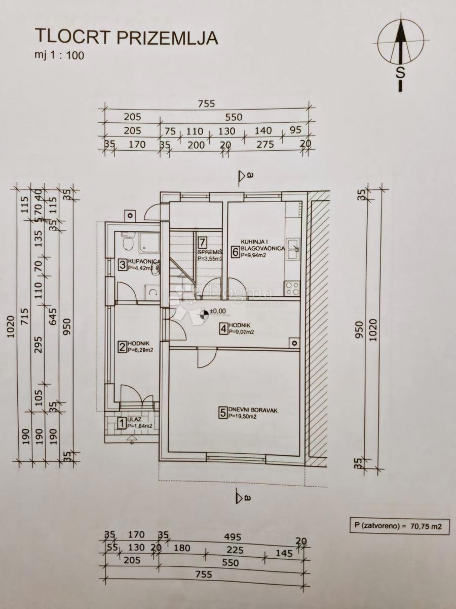 Casa Sesvetska sela, Sesvete, 200m2