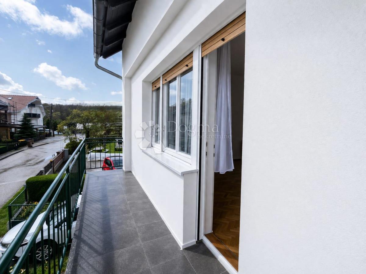 Casa Sesvetska sela, Sesvete, 200m2