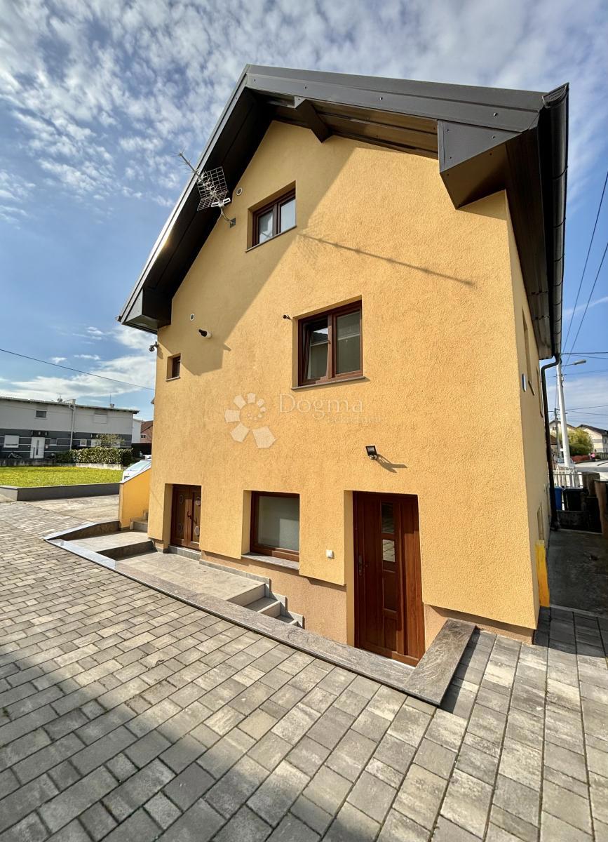 Casa Sesvetski Kraljevec, Sesvete, 167m2