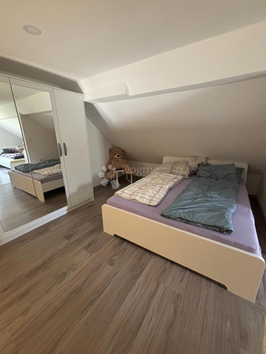 Casa Sesvetski Kraljevec, Sesvete, 167m2