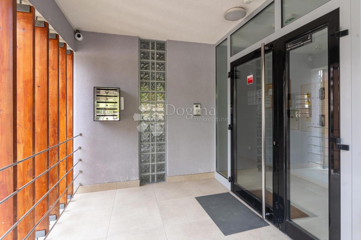 Allogio Šestinski vrh, Podsljeme, 130m2