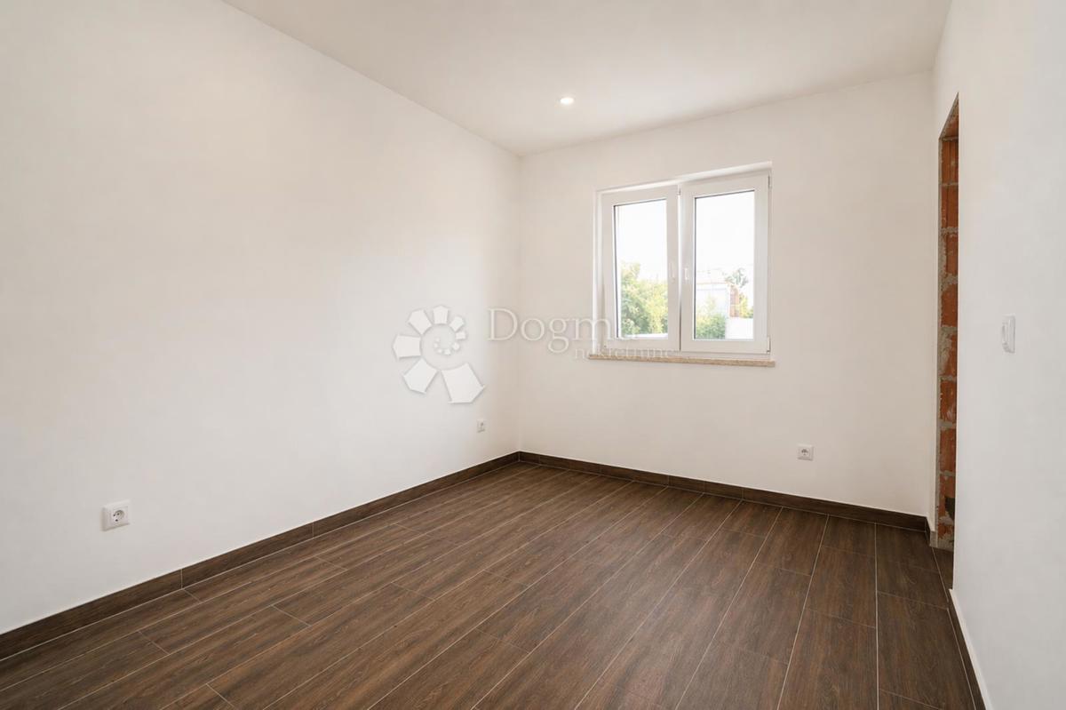 Villa istriana con vista panoramica aperta verso il mare