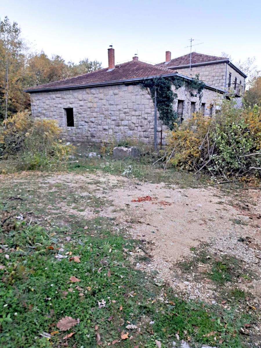 Terreno edificabile Podosoje, Vrlika, 5.603m2