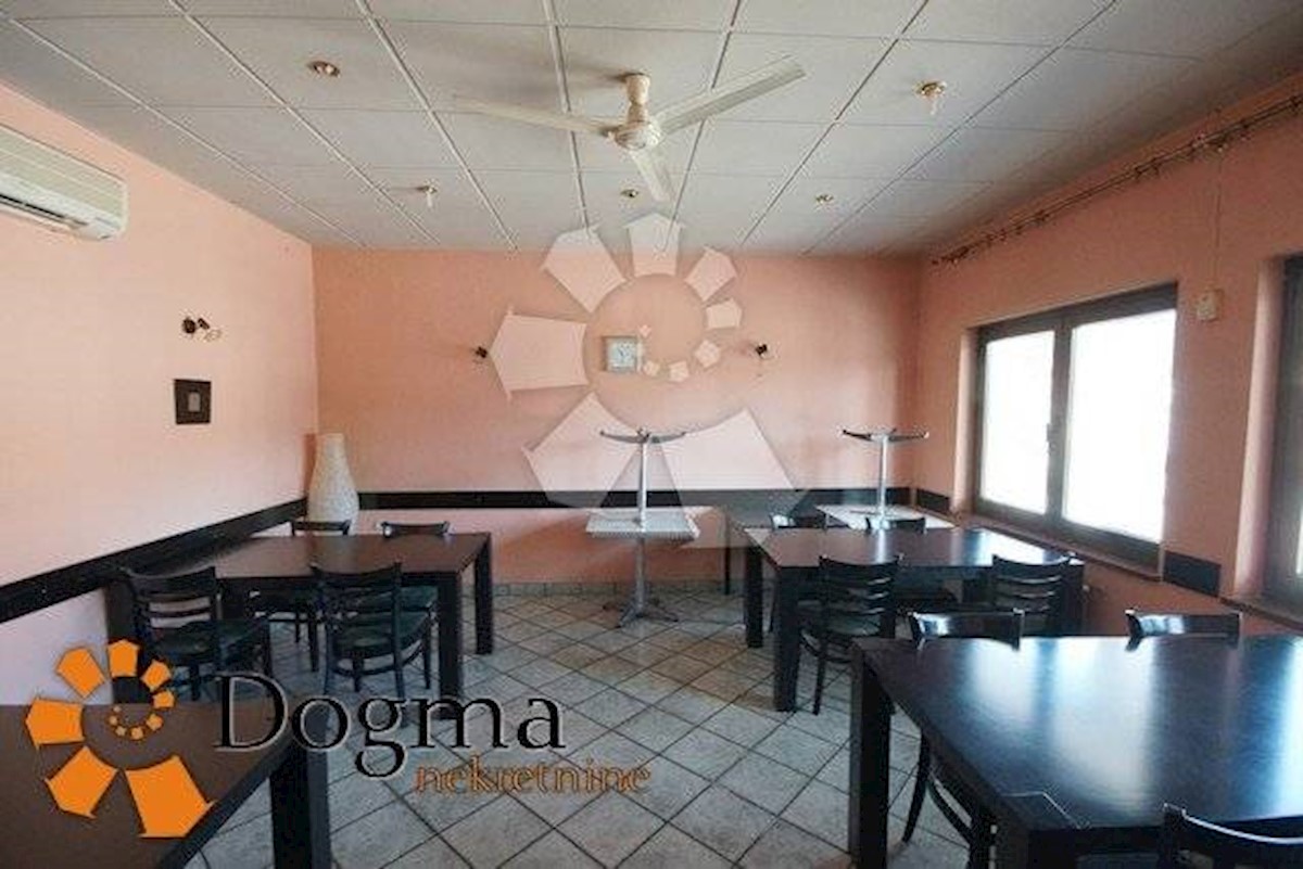 Locale commerciale Rupa, Matulji, 176m2