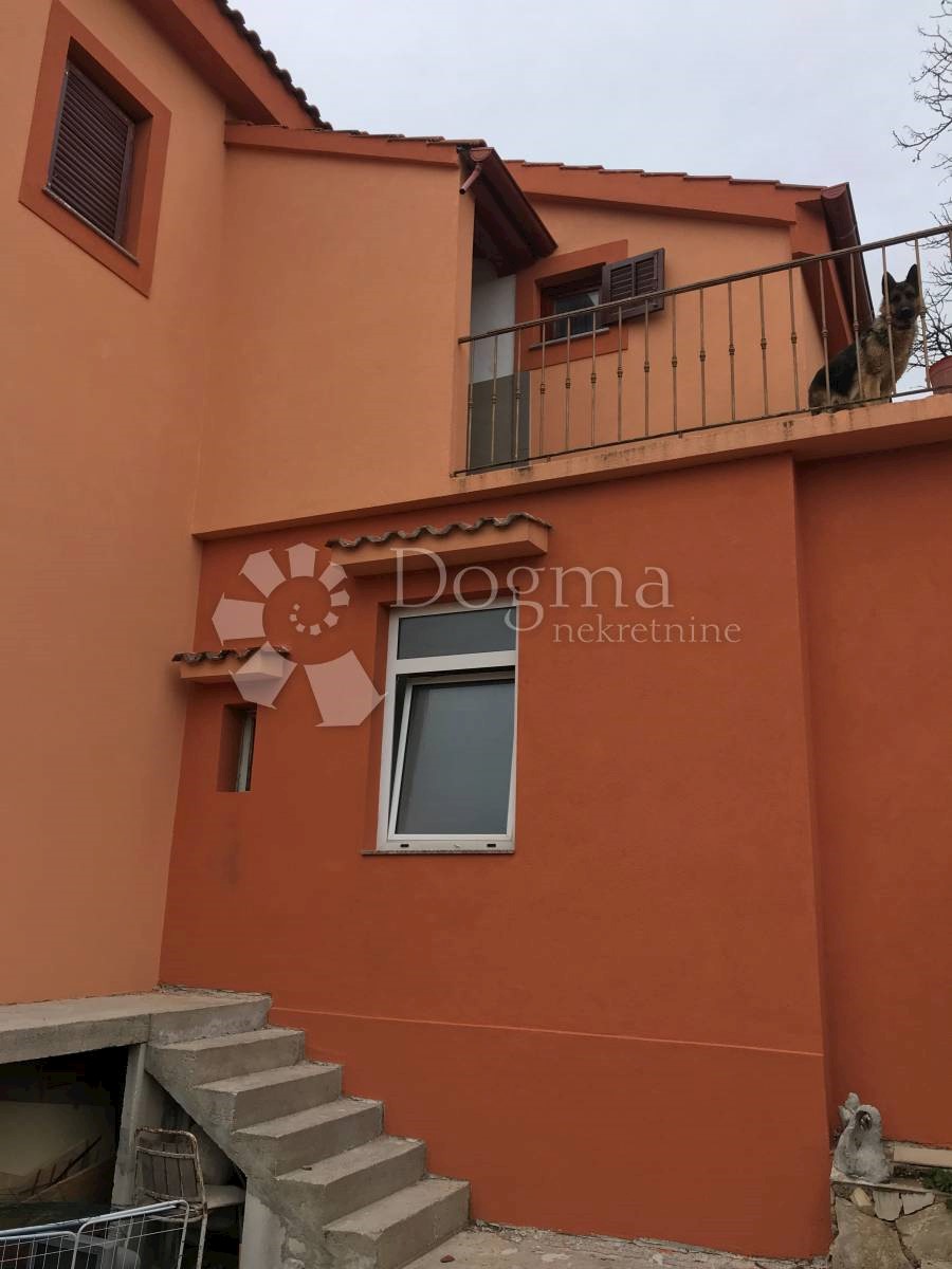 Casa Podmurvice, Rijeka, 325m2