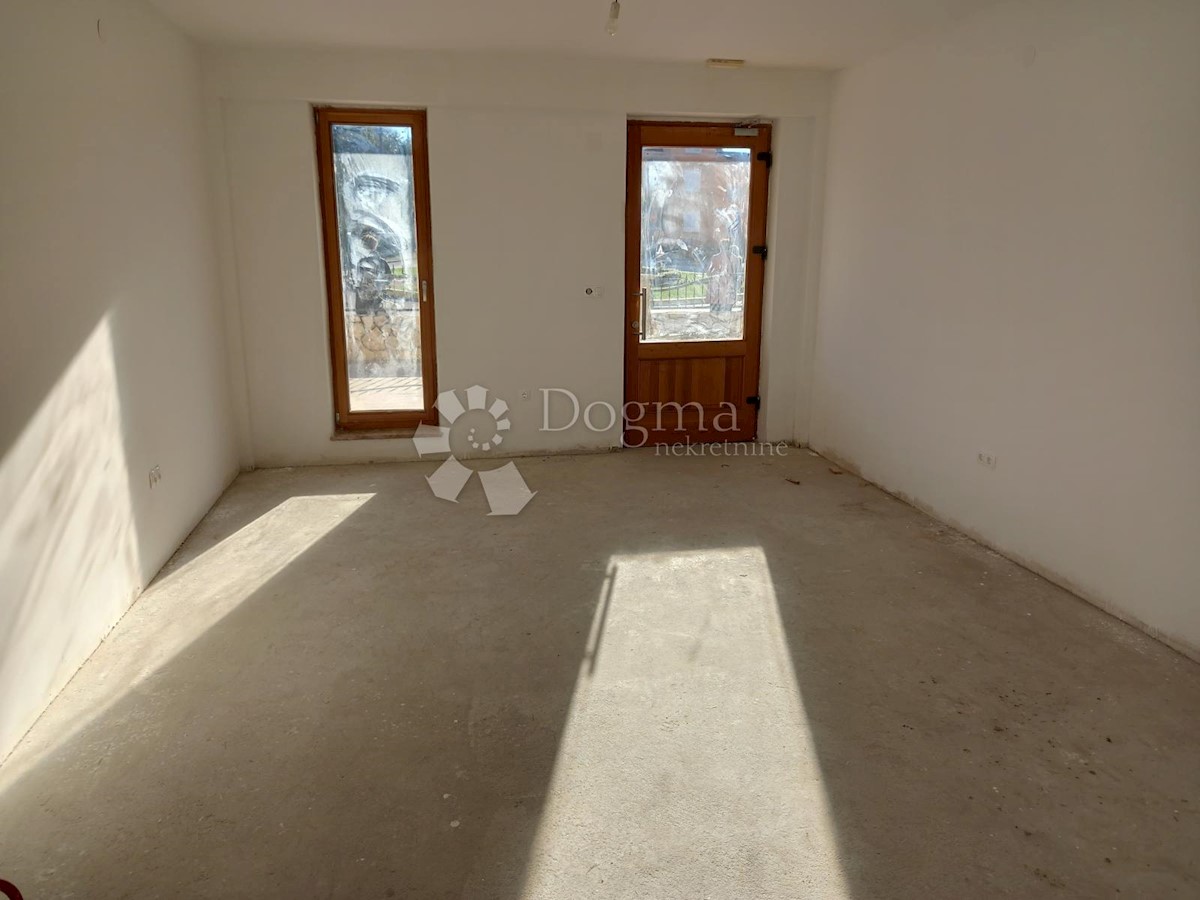 Locale commerciale Omišalj, 30,79m2