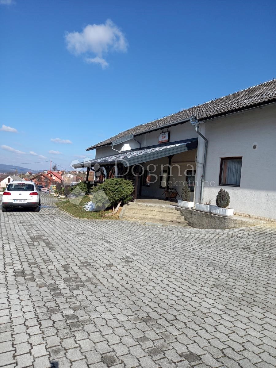 Locale commerciale Ivanec, 640m2