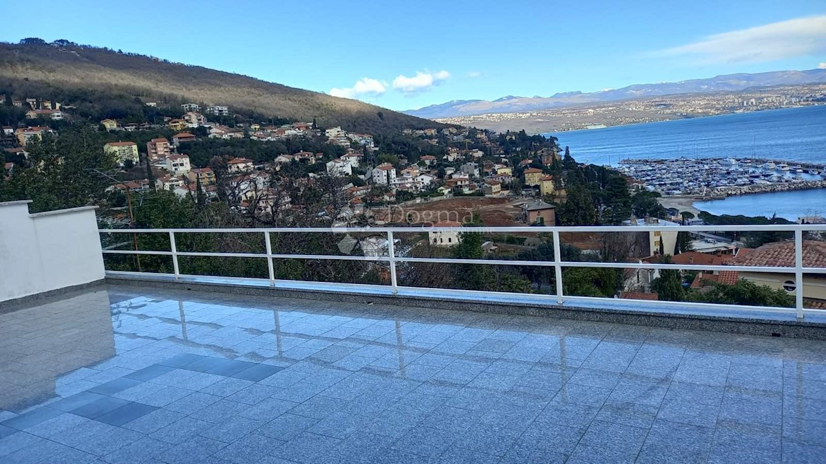 Allogio Ičići, Opatija - Okolica, 250m2