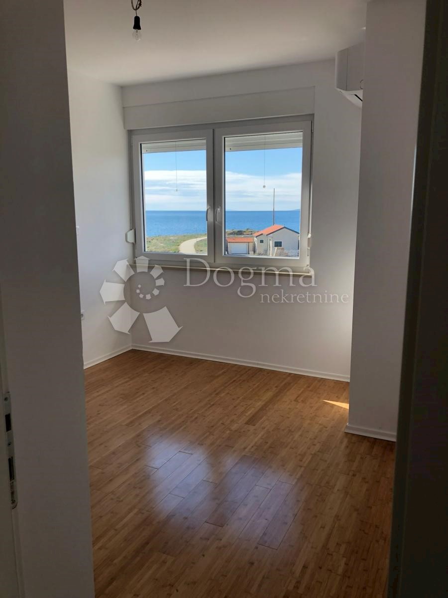 Appartamento Povljana, 112m2