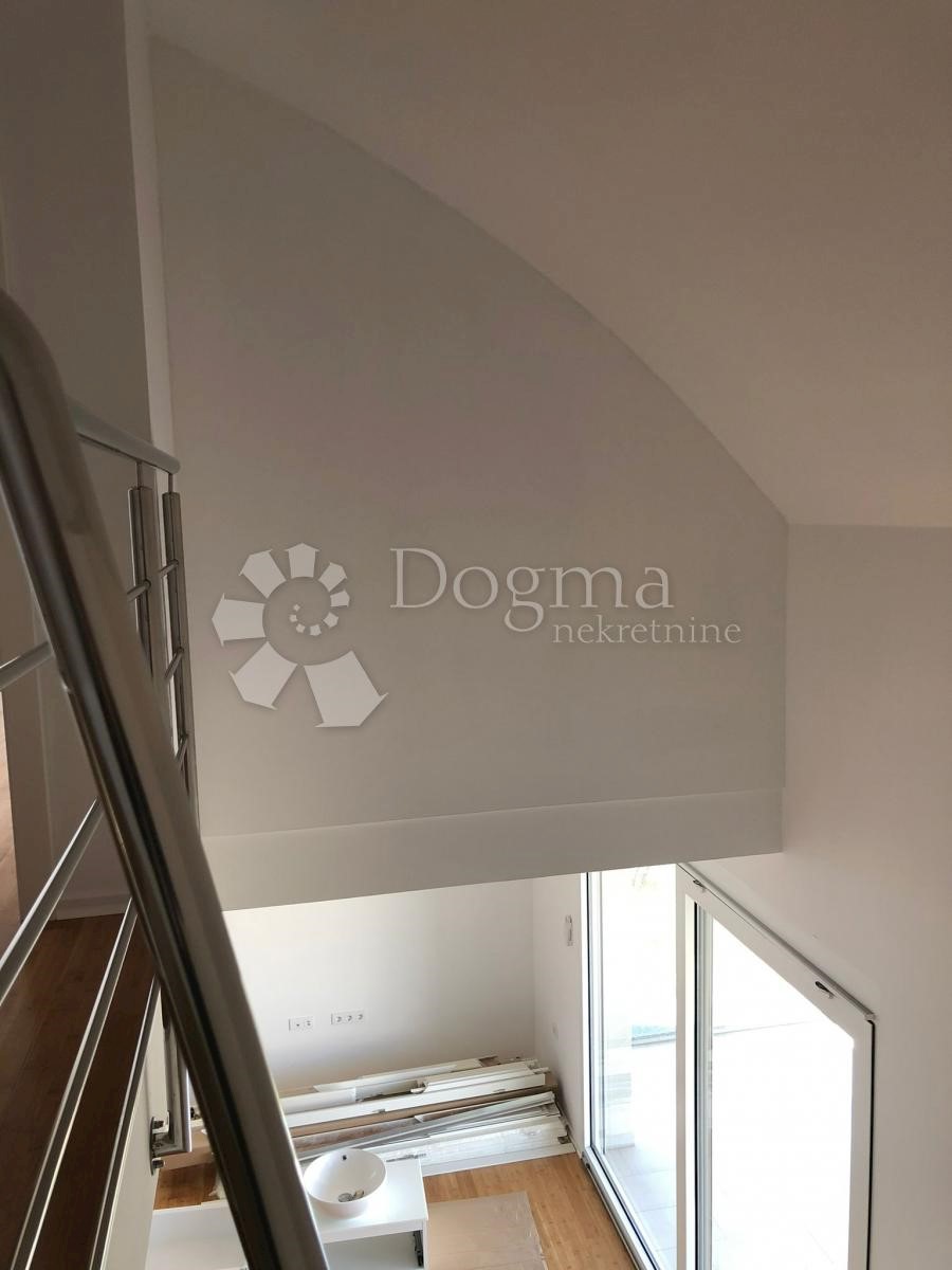 Appartamento Povljana, 112m2