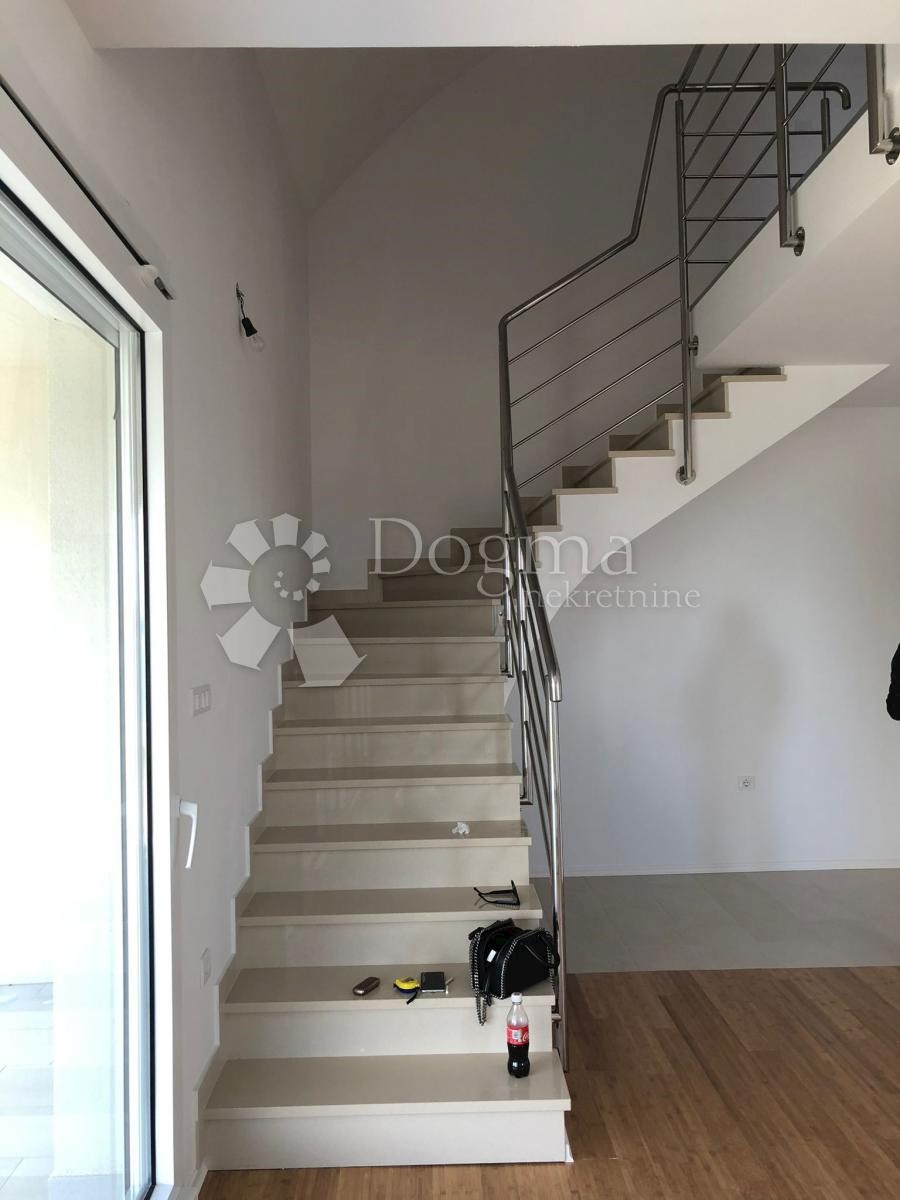 Appartamento Povljana, 112m2