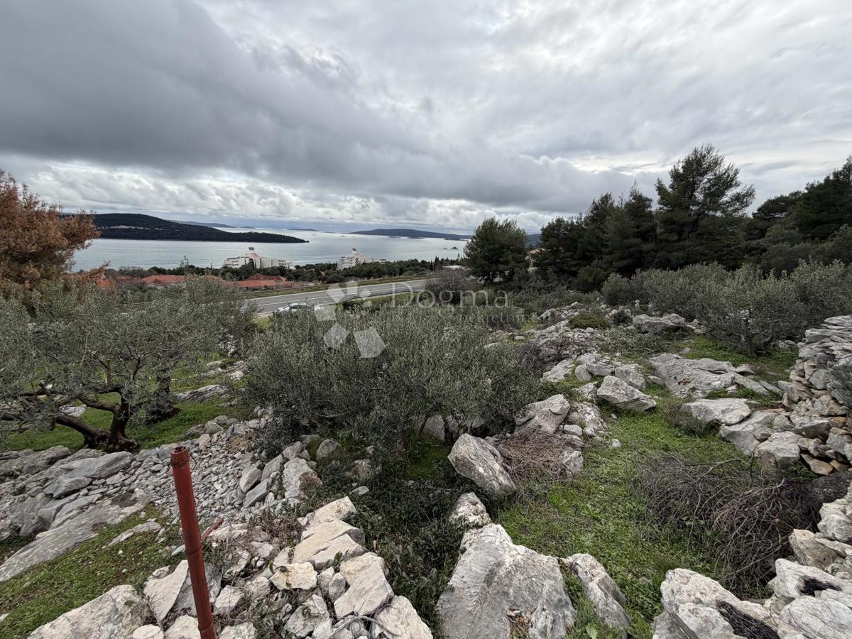 Terreno edificabile Seget Donji, Seget, 3.000m2