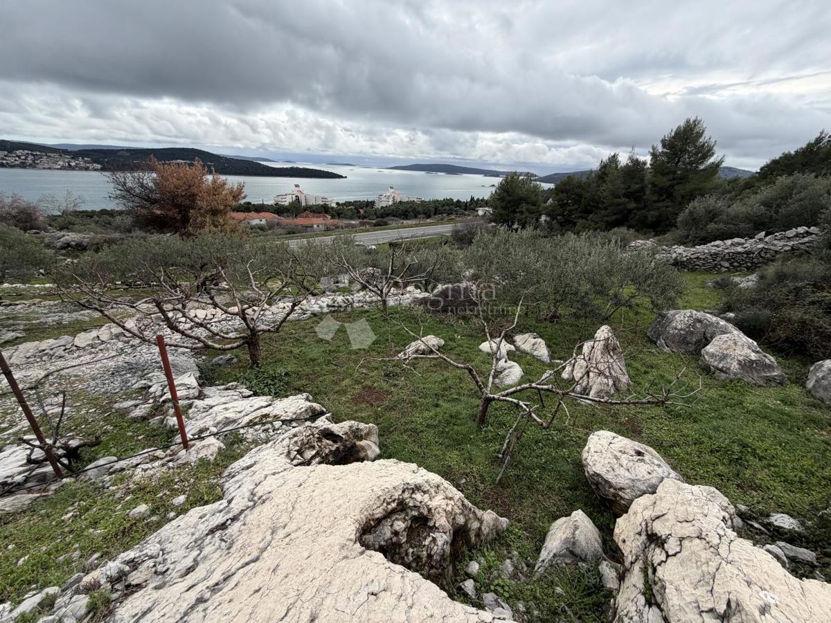 Terreno edificabile Seget Donji, Seget, 3.000m2