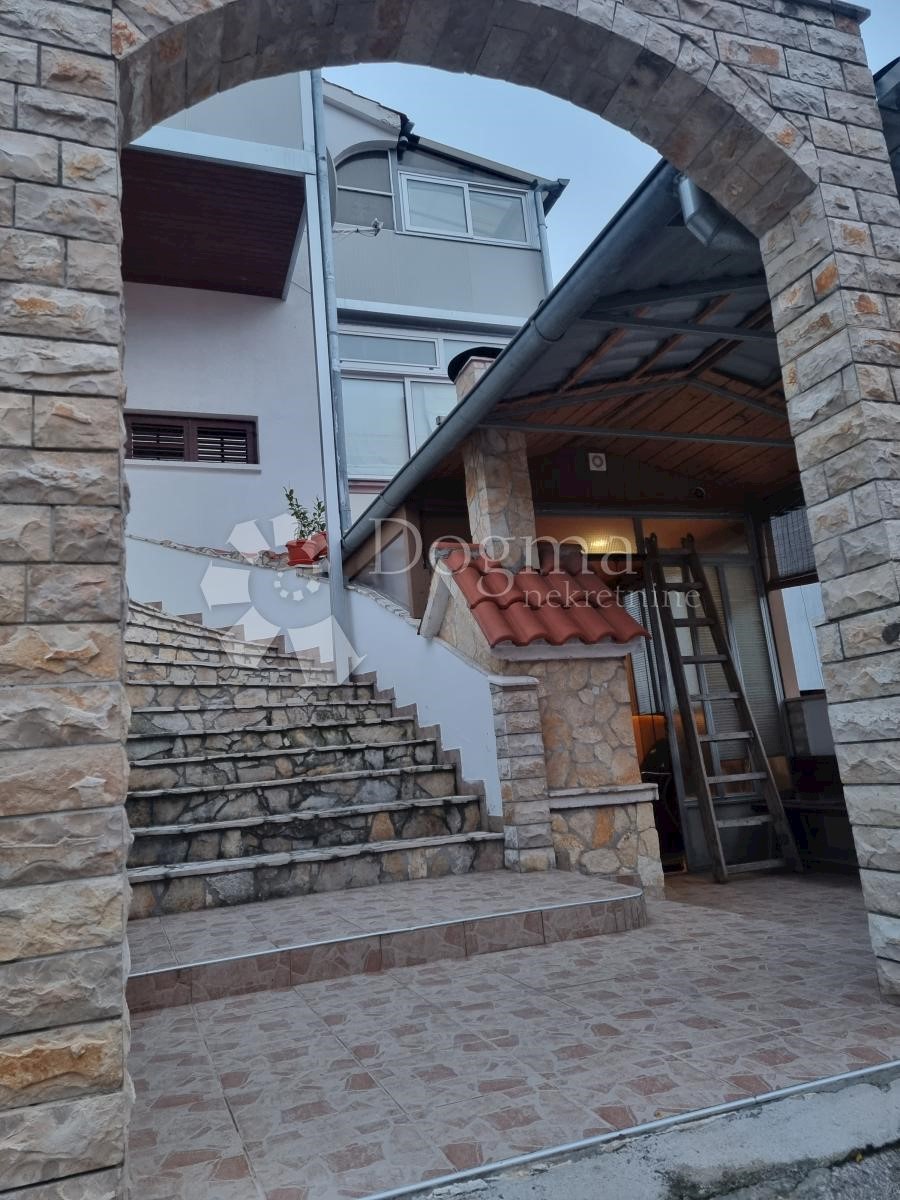 Allogio Vodice, 95m2