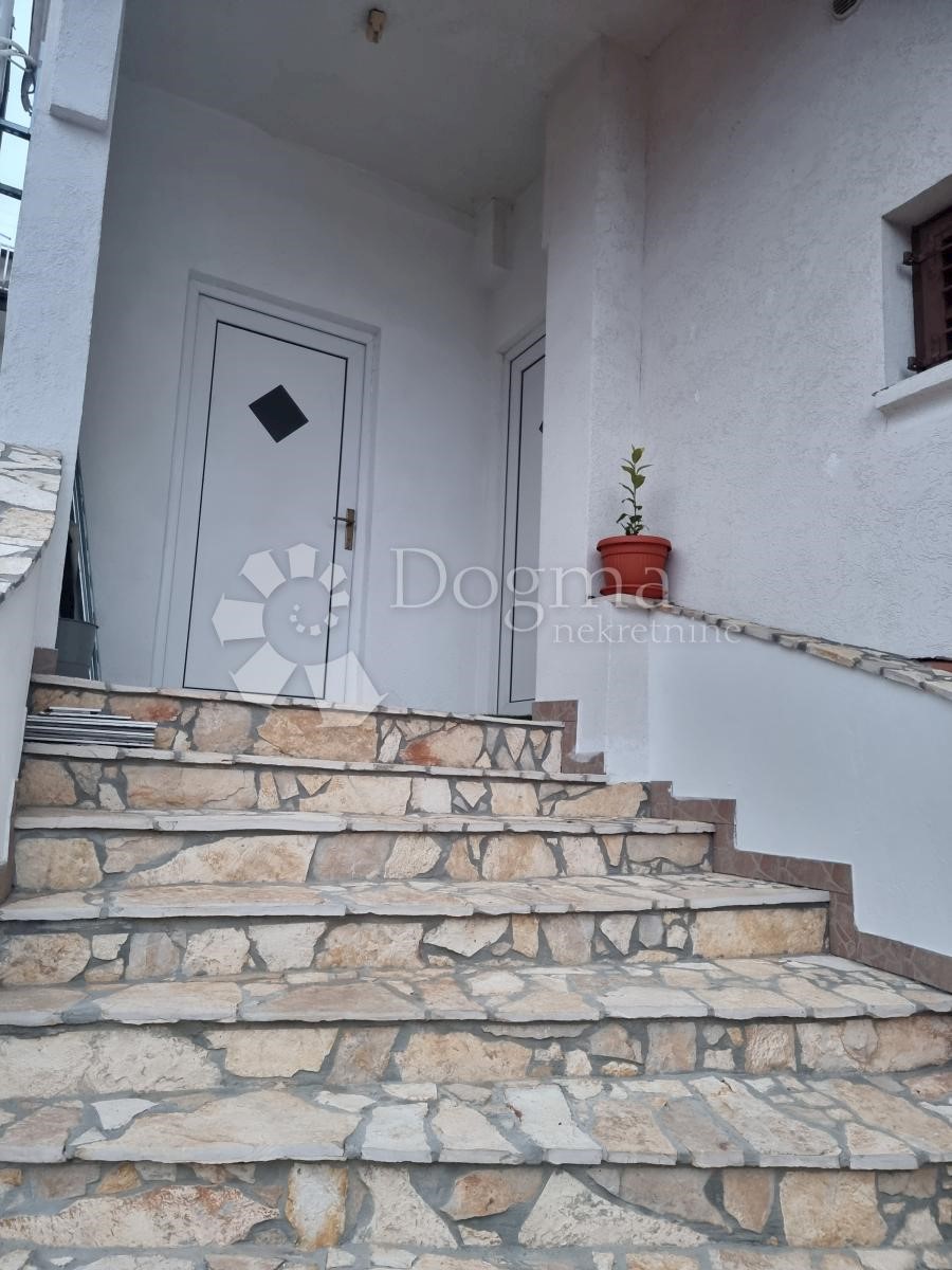 Allogio Vodice, 95m2