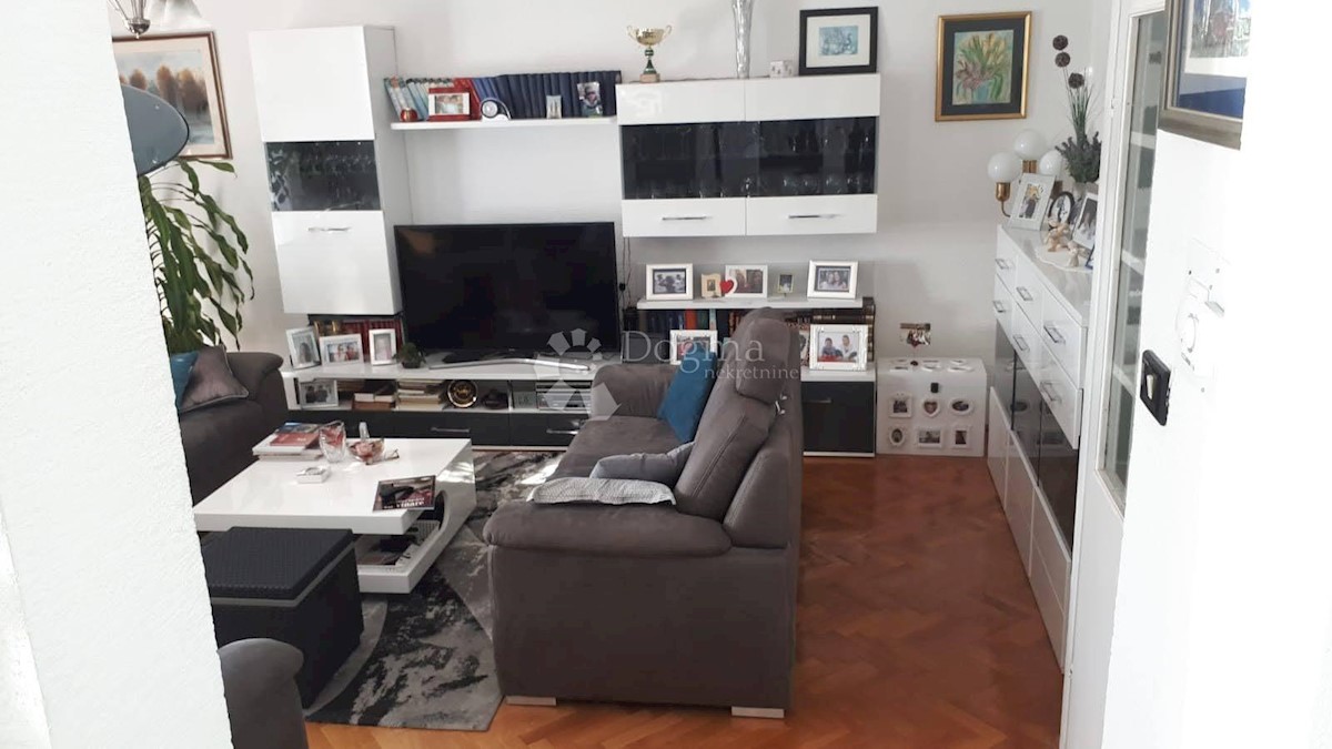 Allogio Petrići, Zadar, 155m2