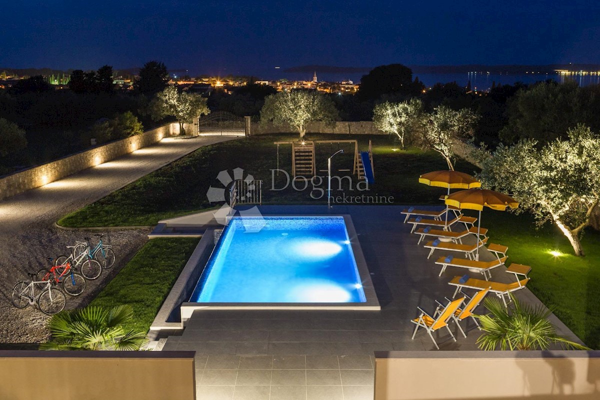 CASA CON VISTA MARE, COMPLETA PRIVACY! 700 M DAL MARE