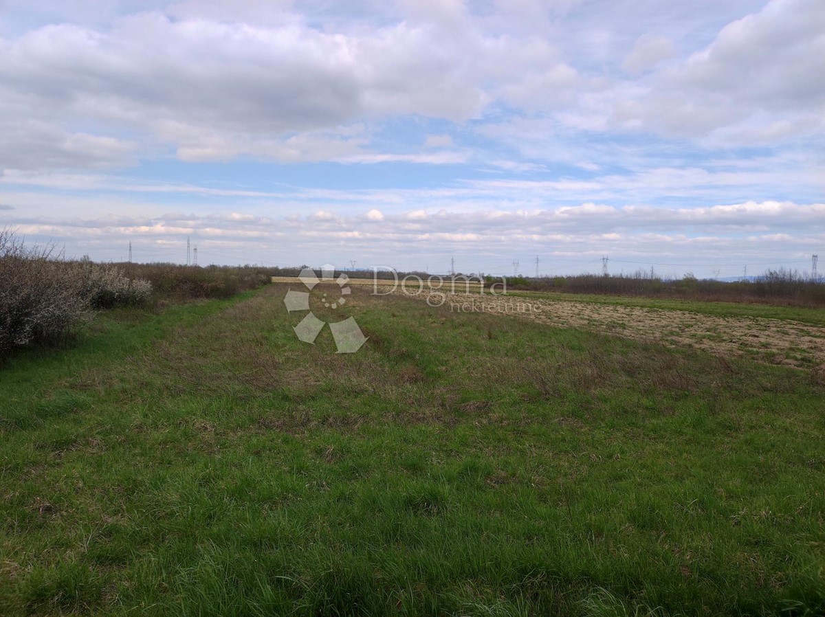 Terreno Buševec, Velika Gorica - Okolica, 3.417m2