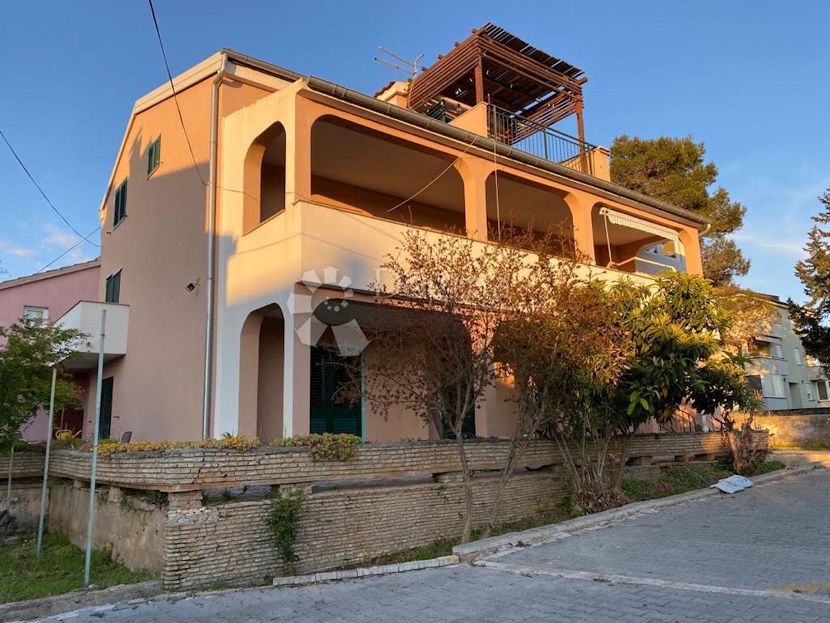 Casa Biograd na Moru, 358m2