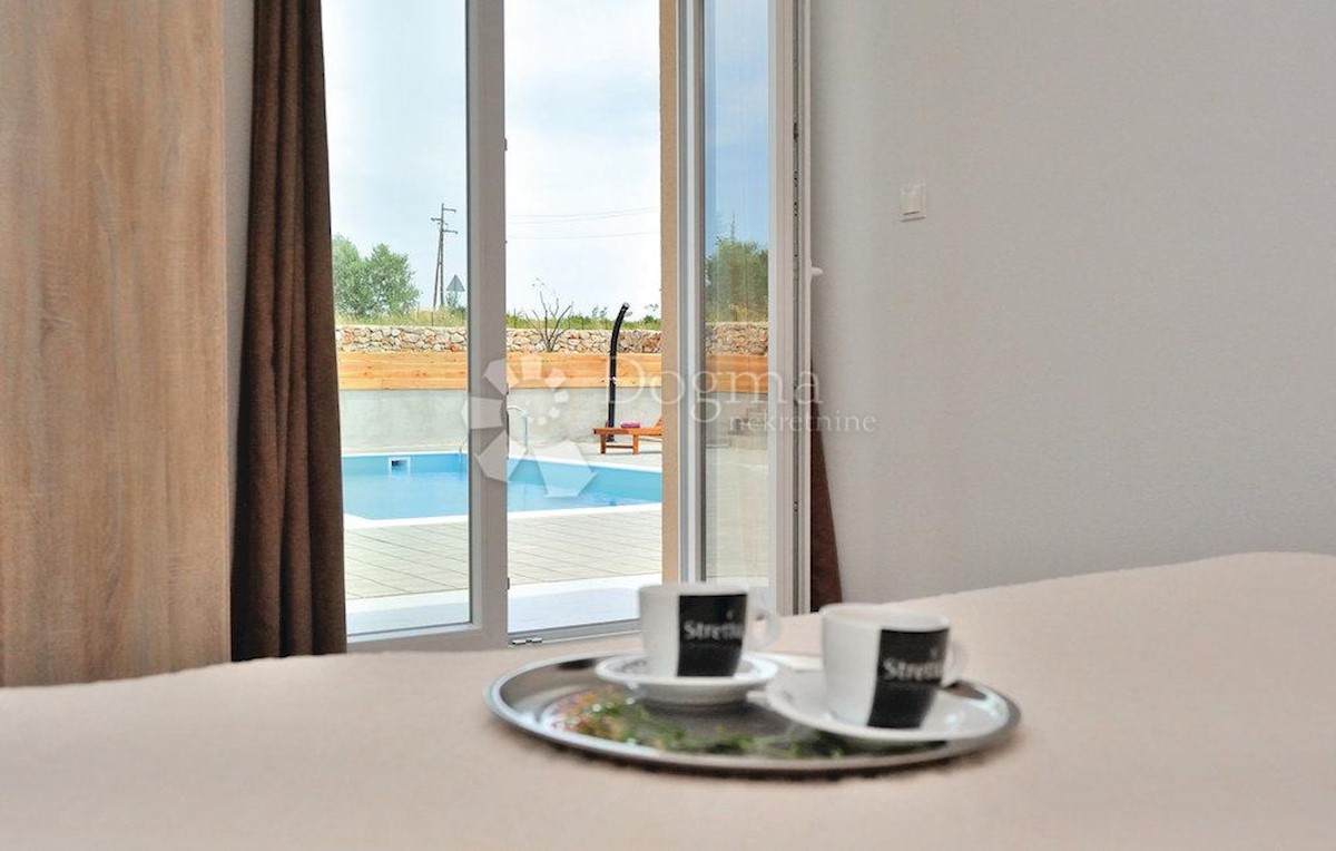 Casa Debeljak, Sukošan, 186m2