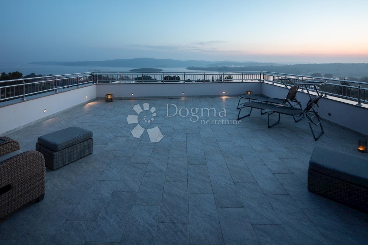 Casa Pomer, Medulin, 300m2