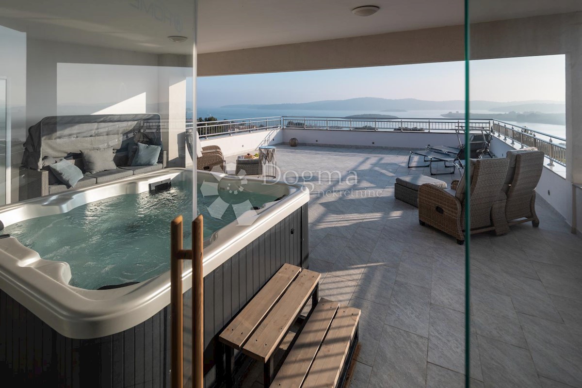 Casa Pomer, Medulin, 300m2