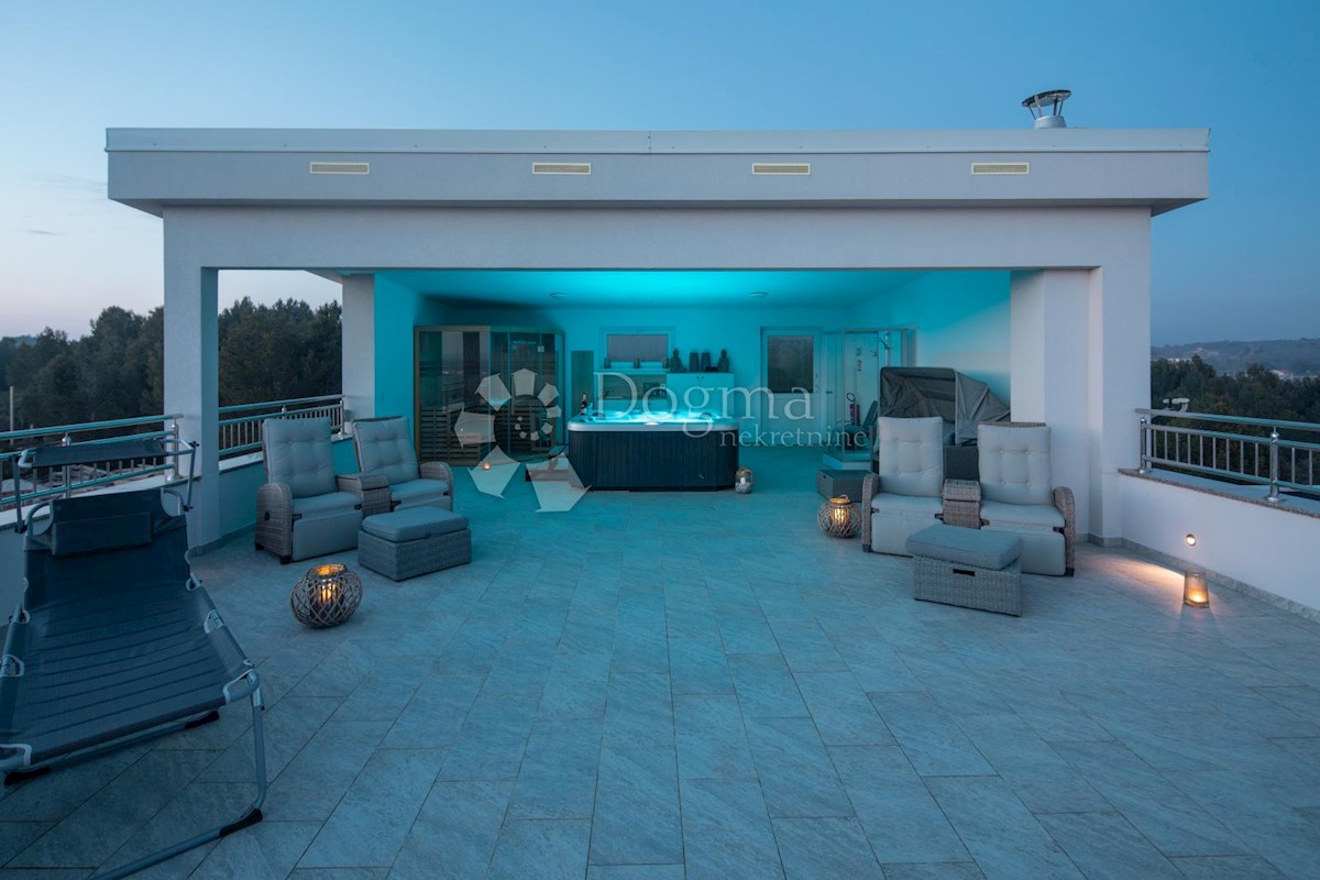Casa Pomer, Medulin, 300m2