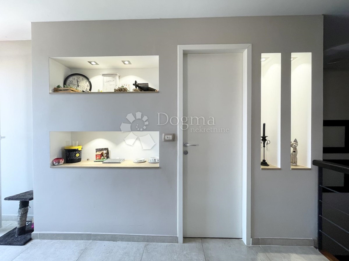 APPARTAMENTO DI LUSSO PRIMA FILA AL MARE